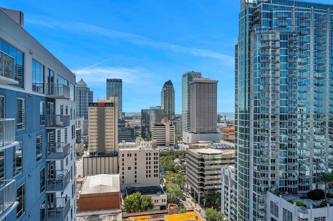 Luxury 1 Bedroom With Den Downtown Tampa Apt - City Views, Rooftop Pool, Workspace Exterior foto