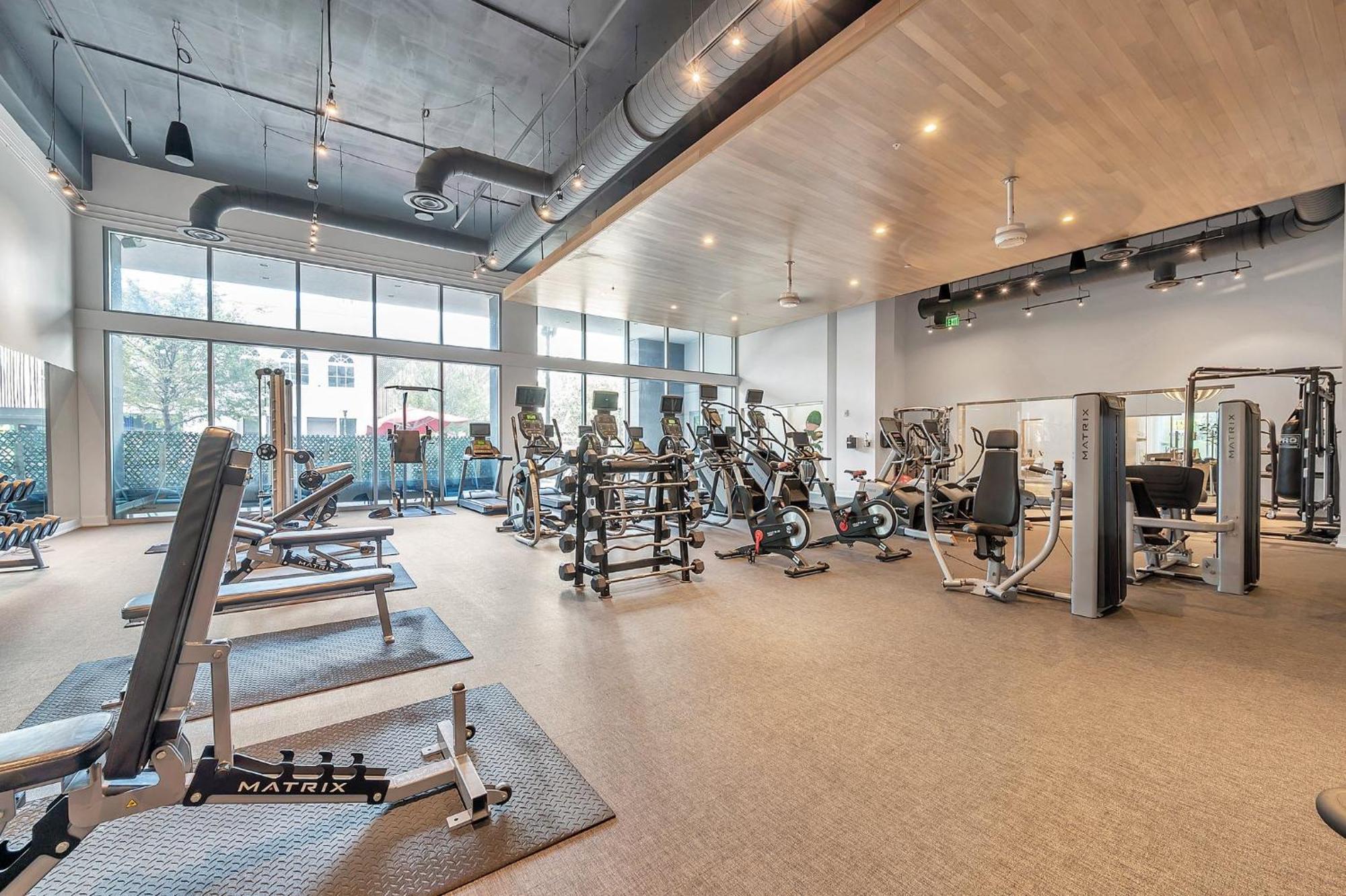 Luxury 1 Bedroom With Den Downtown Tampa Apt - City Views, Rooftop Pool, Workspace Exterior foto