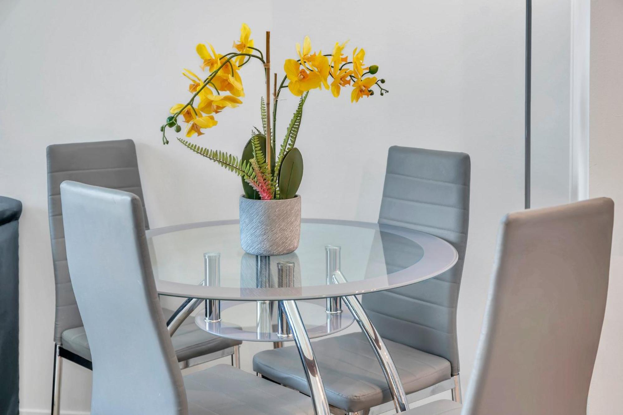 Luxury 1 Bedroom With Den Downtown Tampa Apt - City Views, Rooftop Pool, Workspace Exterior foto